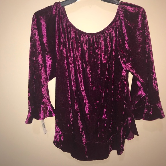 🥀NEW DIRECTION - Picture 2 of 5